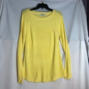 Croft & Barrow Women's Sweater size M yellow.               RS